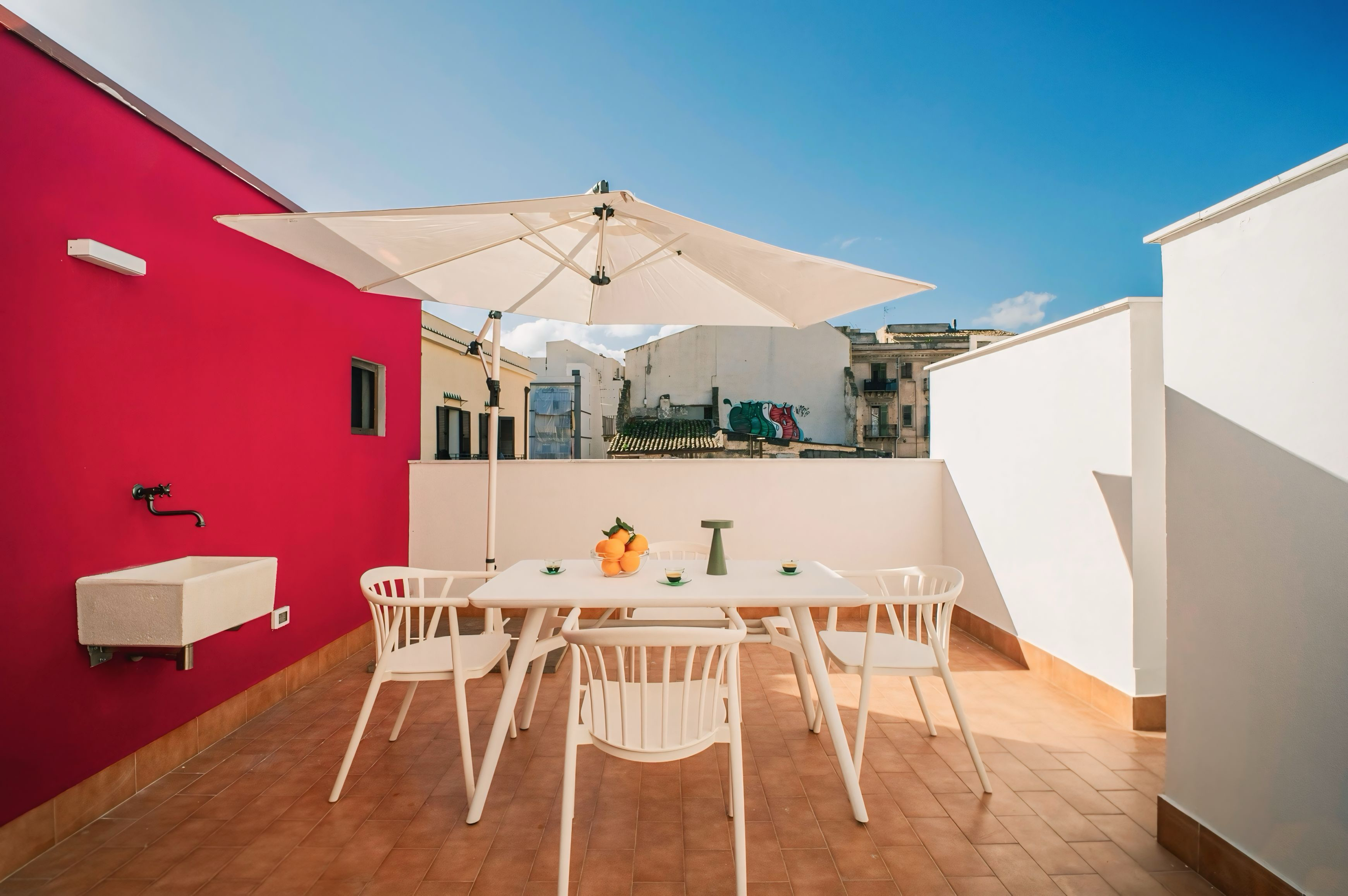 Fior di Sicilia appartamento con terrazza, outdoor dining